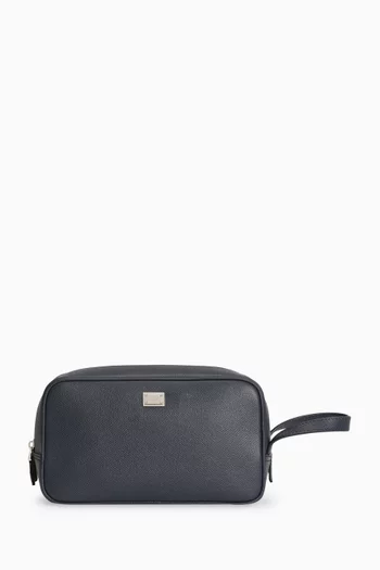 Toiletry Bag in Leather