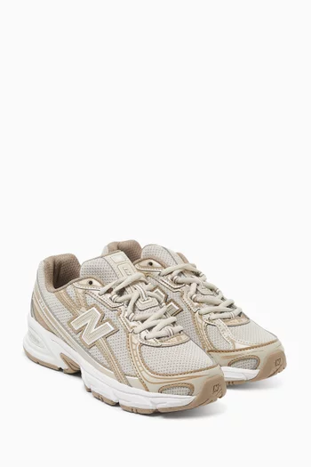 740 Sneakers in Mesh