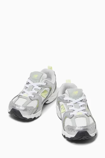 530 Sneakers in Mesh