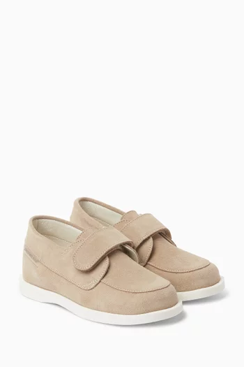 Deck Shoes in Suede