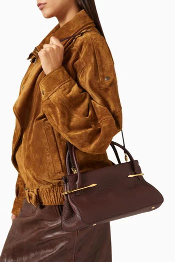 Medium Pinch Bag in Grained Leather