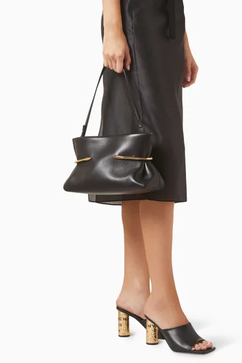 Pinch Soft Clutch in Nappa Leather