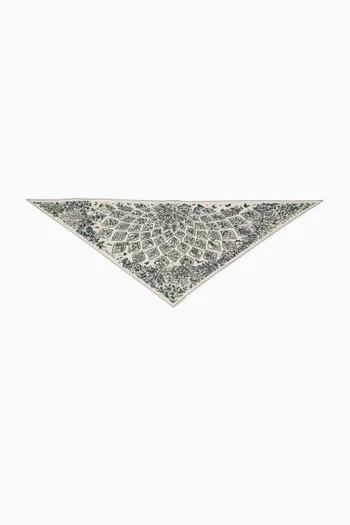 Unused Plantes Officinales Triangle in Cashmere & Silk
