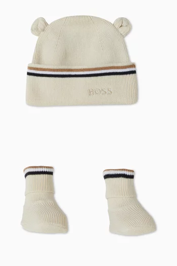 Knit Beanie & Booties Set in Organic Cotton