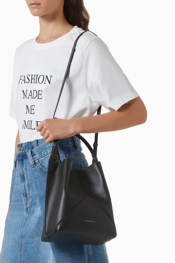 Victoria Bucket Bag in Nappa