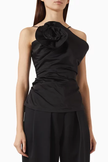 بلوزة بكتف مكشوف وزهرة بارزة قطن حرير