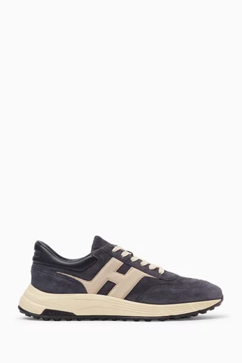 Hyperlight Sneakers in Suede & Leather