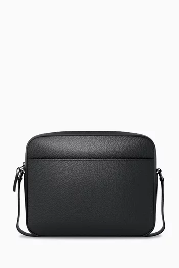 Tour Crossbody Bag in Leather