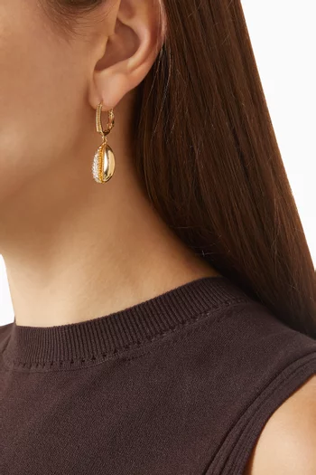 Yao Coki Shell Earrings in Gold-plated Metal