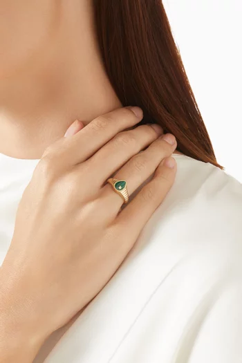 Baby Chevaliere Poire Berlingot Malachite Ring in 9kt Yellow Gold