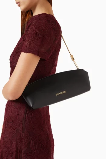 Small Smart Daily Shoulder Bag in Faux Leather