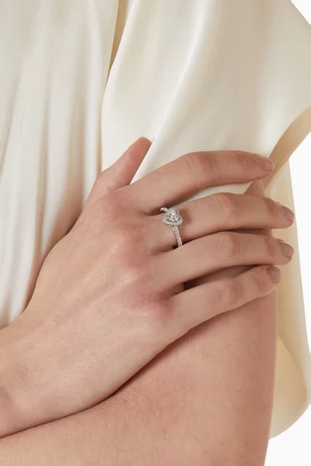 Una Angelic Ring in Rhodium-plated Metal