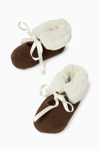 Bow-tie Booties