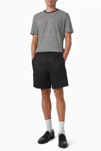 Tailored Shorts in Linen