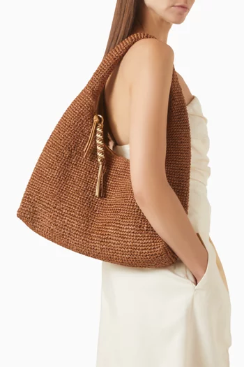 Medium Willow Hobo Bag in Raffia