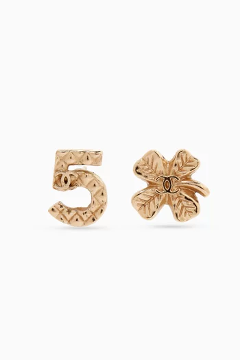 No.5 Stud Earrings