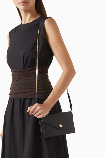 Pebble Envelope Chain Wallet in Leather