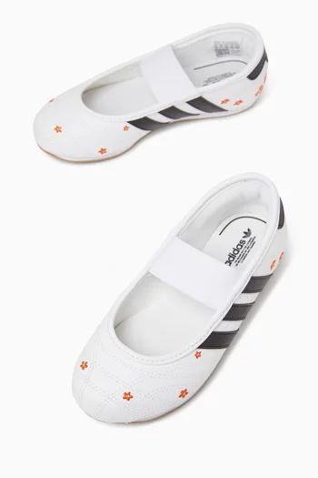 Taekwondo Mary Jane Flats