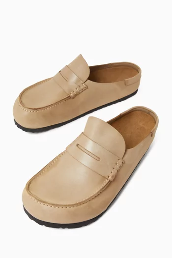 Naples Wrapped Clogs in Oiled Leather