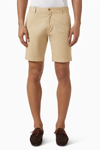 Chino Shorts in Stretch Cotton Twill