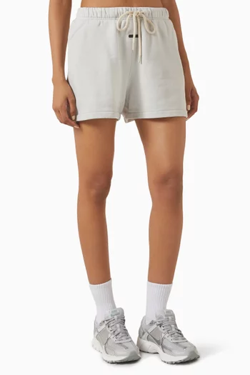 Classic Fit Shorts in Cotton Fleece
