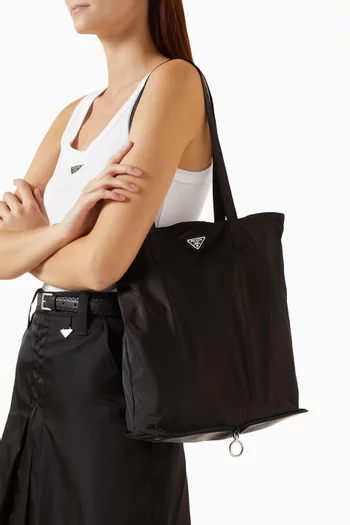 Logo Tote Bag in Re-Nylon
