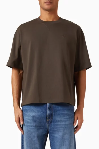 Premium Essentials T-shirt in Cotton