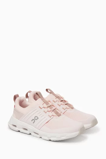 Cloudswift Sneakers