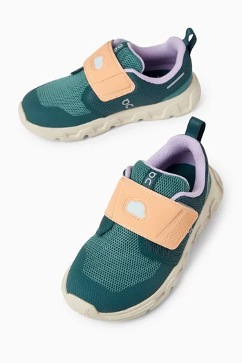 Cloud Dash Sneakers