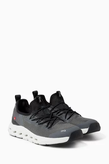 Cloudleap Sneakers in Mesh