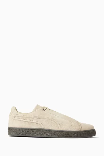 Modern Sneakers in Suede