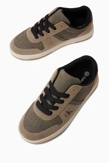 Low-cut Sneakers in Leather & Suede