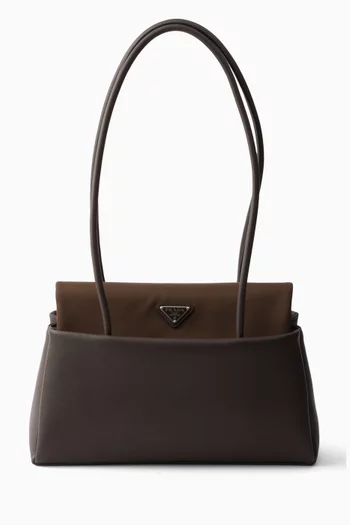 Medium Passage Shoulder Bag in Leather