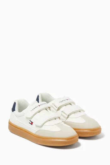 Low-cut Sneakers in Leather