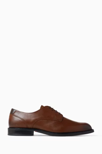 Derby Shoes in Leather