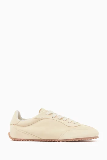 Daze Runner Sneakers in Suede
