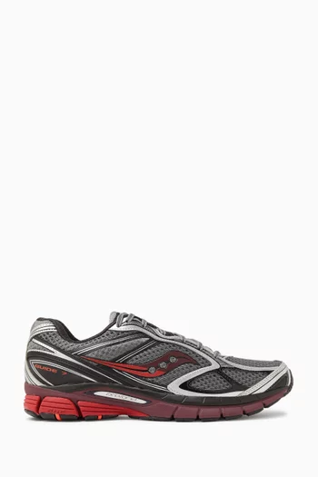 ProGrid Guide 7 Sneakers in Mesh