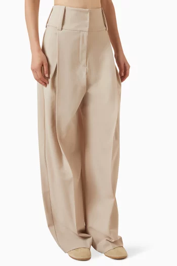 Curved-leg Pants in Virgin Wool Blend