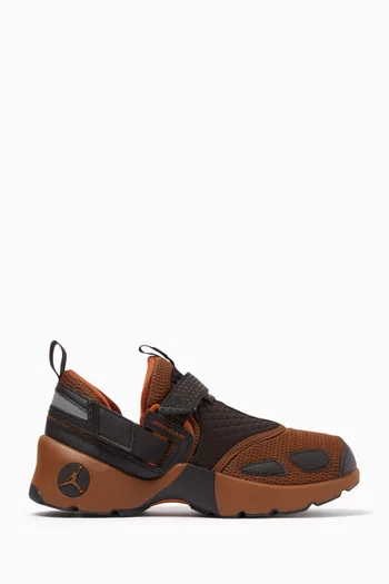 Trunner LX Sneakers