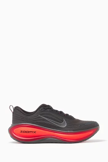 Vomero Plus Running Sneakers