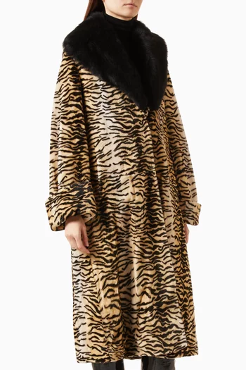 Nina Coat in Lamskin Shearling