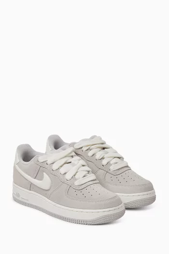 Air Force 1 Sneakers in Suede