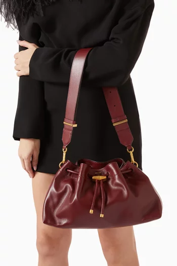Cinch M Shoulder Bag in Leather