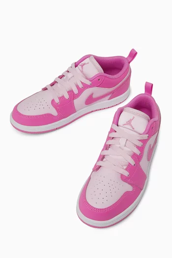 Air Jordan 1 Low Sneakers