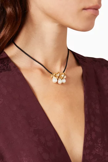 Flower Detail Cord Necklace