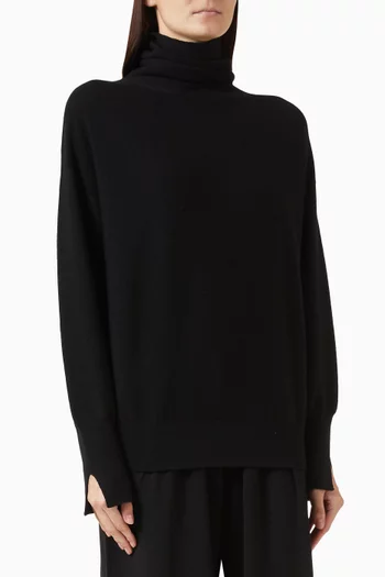 Nora2 Stand-up Collar Sweater in Wool