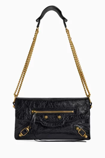 Le City Clutch With Chain in Arena Lambskin