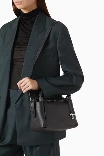 Mini Apa Shoulder Bag in Leather
