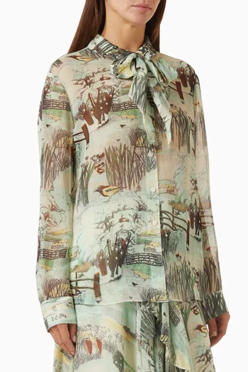 بلوزة بعقدة ونقشة شيفون