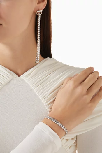 سوار بتصميم سلسلة مزدوجة مرصع بالكريستال
